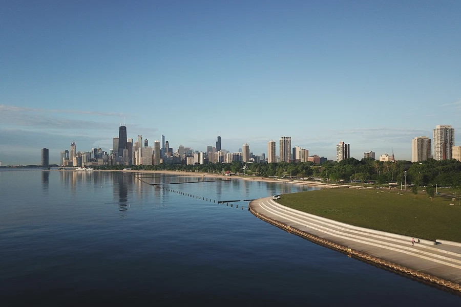 Lakefront path biking recreation Chicago