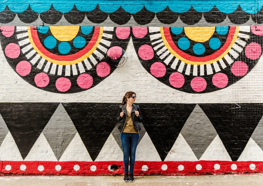 Pilsen murals street art Mexican-American culture Chicago