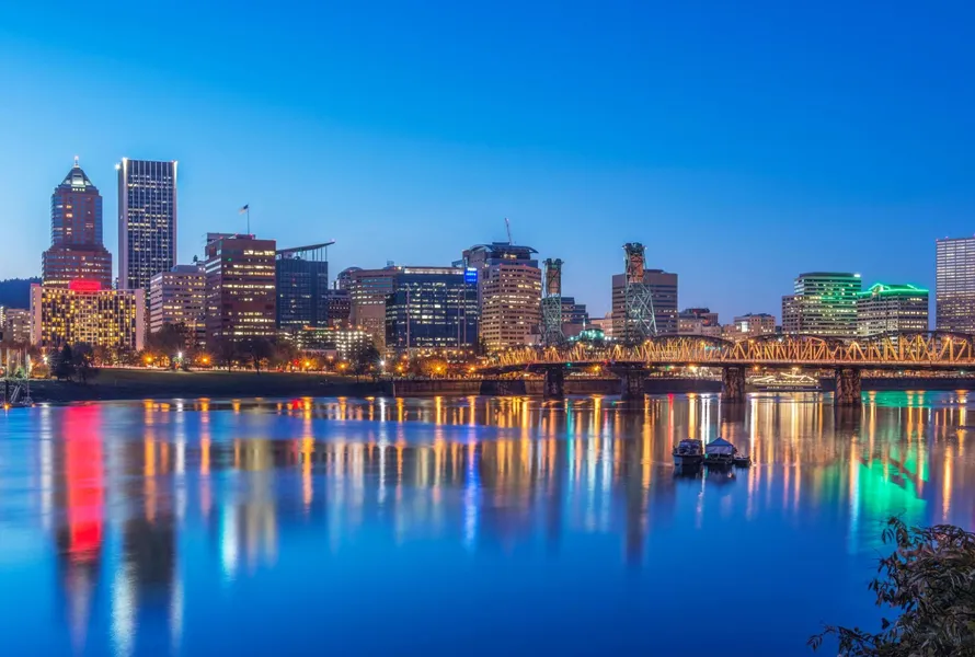 Portland Buckman Hawthorne outdoor lifestyle