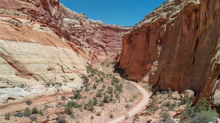 Mueller Park Canyon waterfall trail with wild landscape