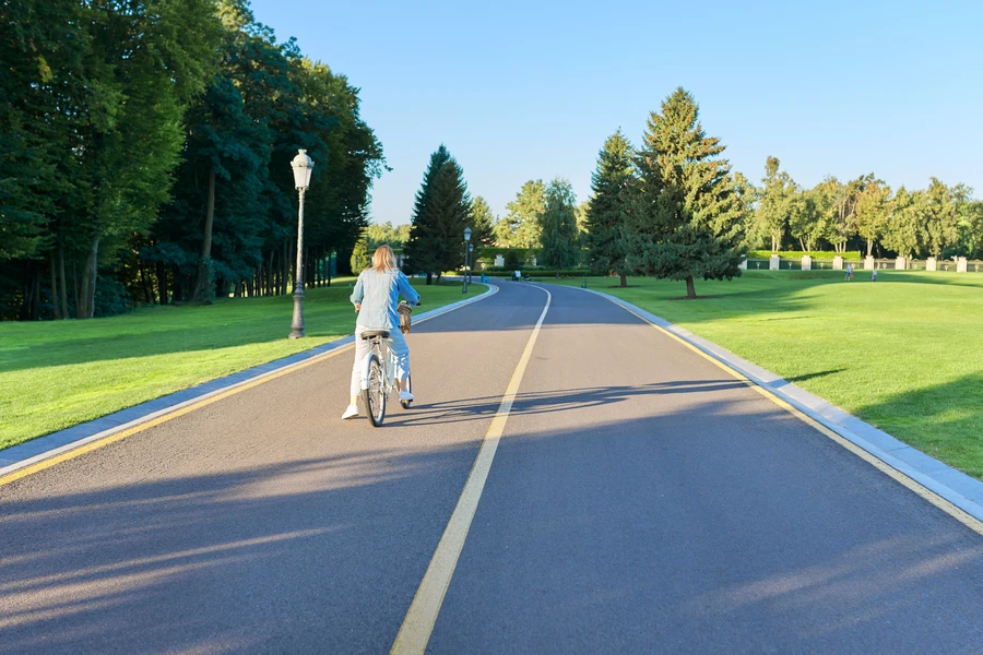 Madison Wisconsin solo professional biking lifestyle and outdoor recreation